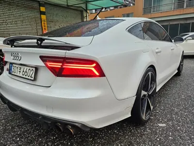 Audi S7
