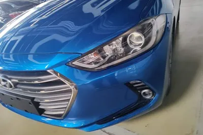 Hyundai Elantra (6th Generation