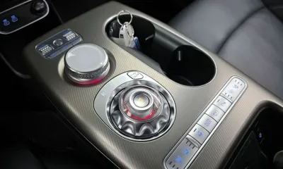 Genesis GV60
