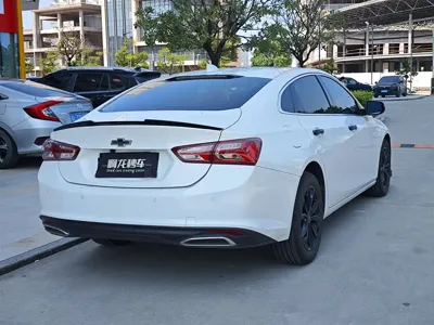 Chevrolet Malibu XL