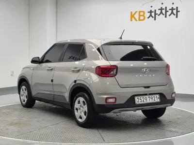 Hyundai Venue