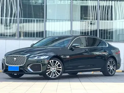 Jaguar XFL