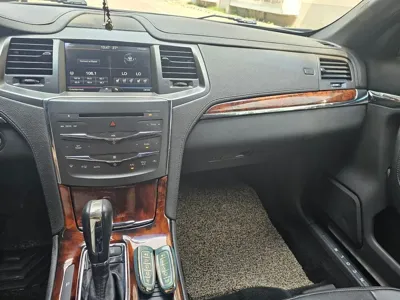 Lincoln MKS