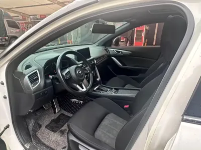 Mazda CX-4