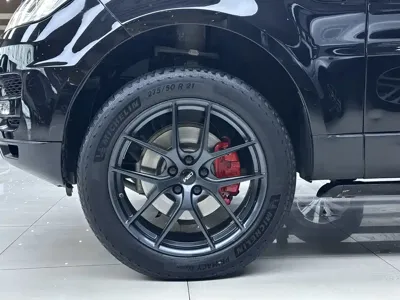 Land Rover Sport