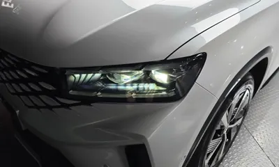 Renault-KoreaSamsung Grand Koleos