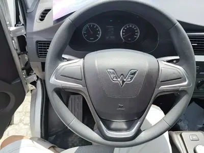 Wuling Rongguang EV