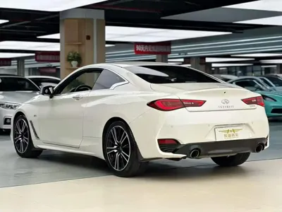 Infiniti Q60