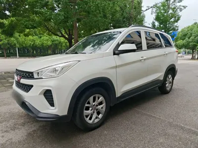 Wuling Hongguang S3