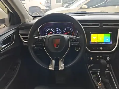 Roewe RX3