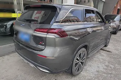 CHANGAN OSHAN X7