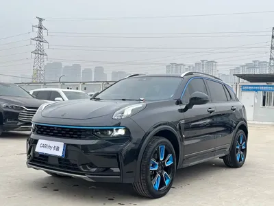 Lynk & Co 01