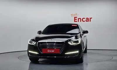 Genesis EQ900