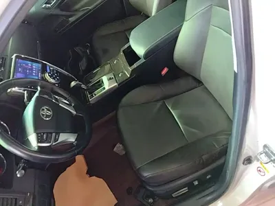 Toyota Reiz