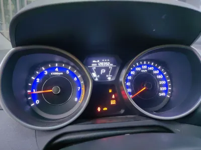 Hyundai Elantra (5th Generation