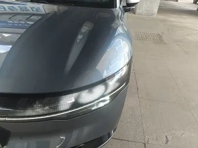 Zeekr 007