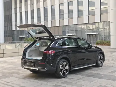 Mercedes-Benz EQE SUV