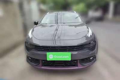 Lynk & Co 02