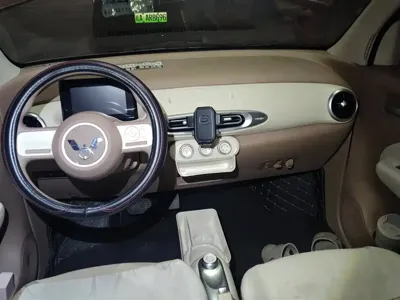Wuling MINIEV