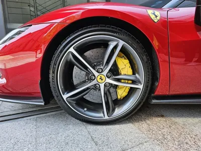 Ferrari 296