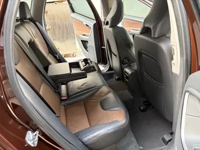 Volvo XC60 (Import)