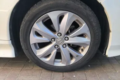 Honda Jade