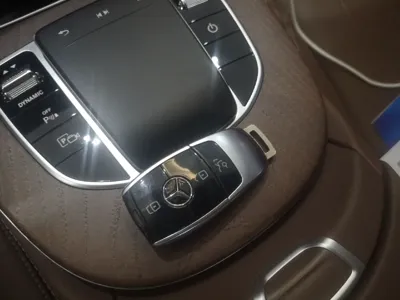 Mercedes-Benz E-Class New Energy