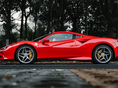 Ferrari F8