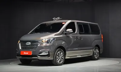 Hyundai Starex