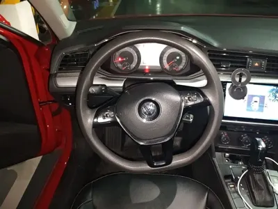 Volkswagen Lamando