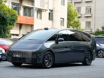 Li Auto Li MEGA