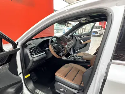 BYD Tang