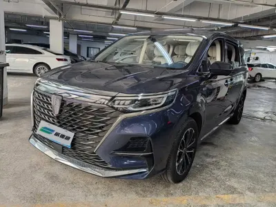 Roewe iMAX8