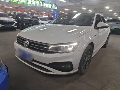 Volkswagen Lamando