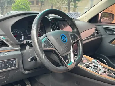 BYD Qin NEV
