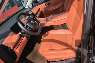 Leapmotor C16