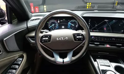 Kia K8