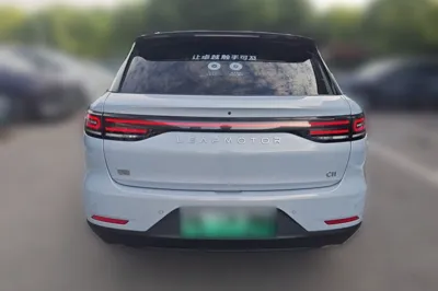 Leapmotor C11