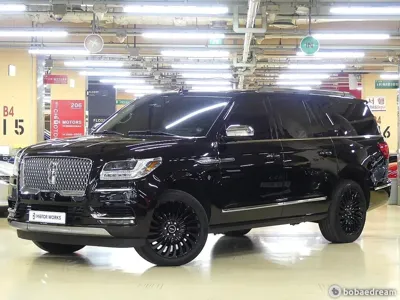 Lincoln Navigator