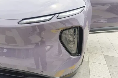Nio EC6
