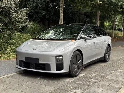 Li Auto Li i6