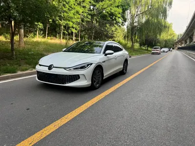 Volkswagen Lamando