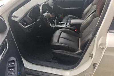 Roewe RX5
