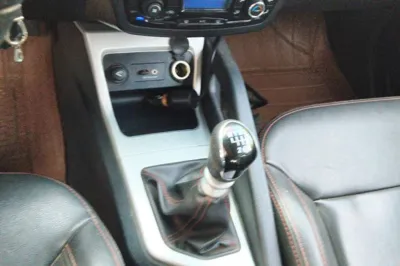 JAC Group Refine S3