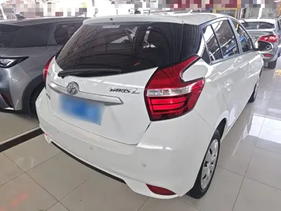 Toyota Yaris L