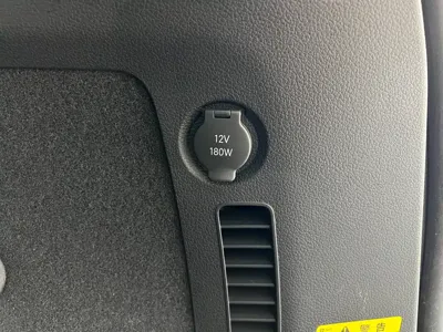 Nio ES8
