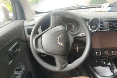 Wuling Rongguang V
