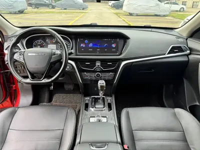 Venucia T90