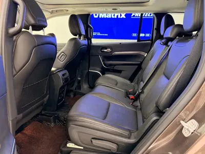 Jeep Grand Commander