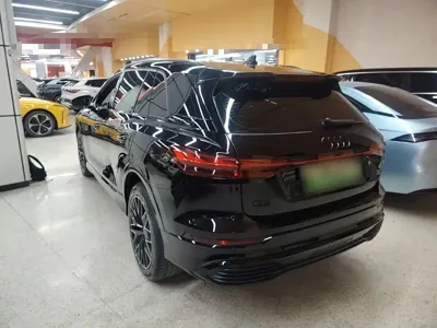 Audi Q5 e-tron